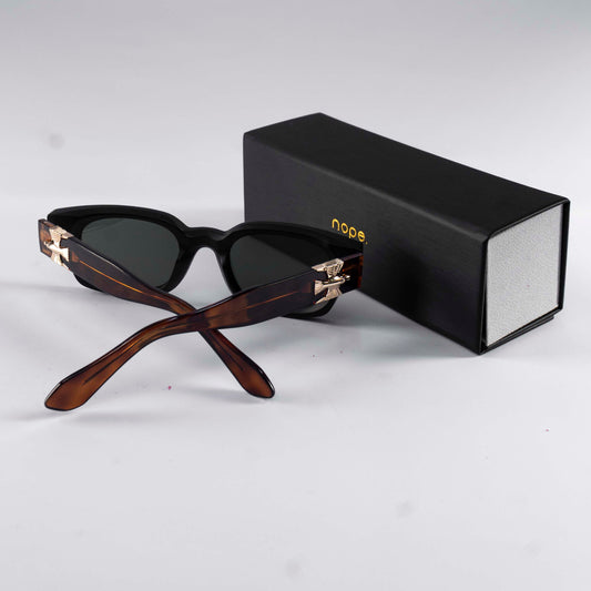 Midnight Muse Black