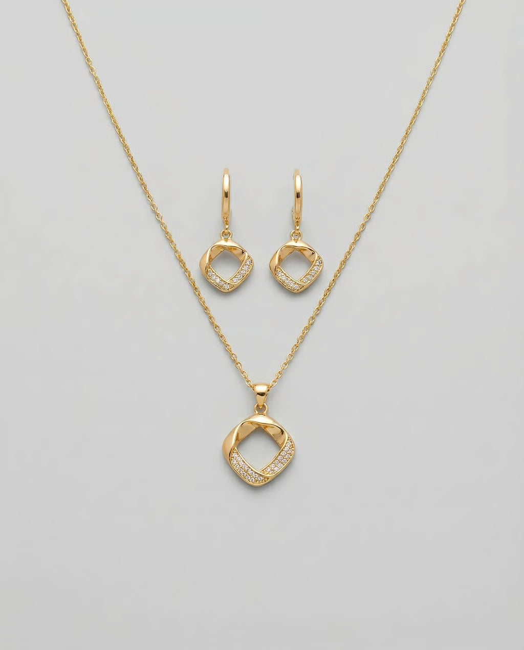 Gold Jewelry Set