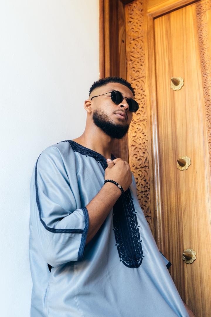 Moroccan Kanzu
